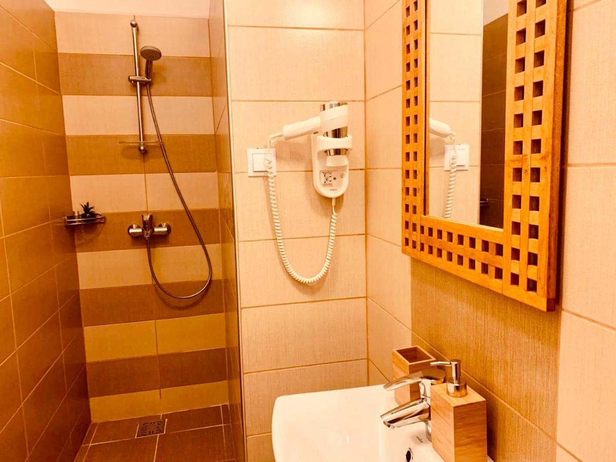 Cinematheque Ultracentral Apartment Сибиу Екстериор снимка